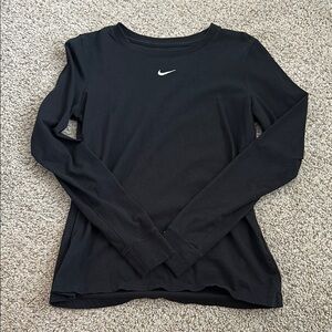 Women’s Nike Long Sleeve - Small
